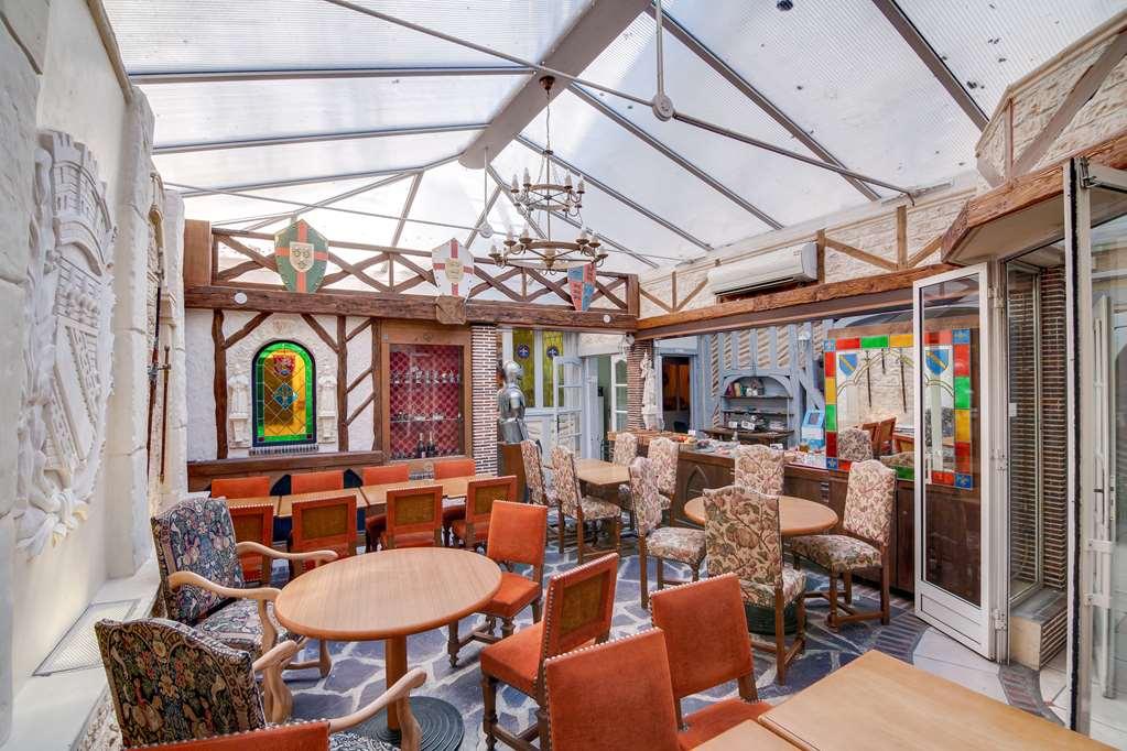 Brit Hotel Comtes De Champagne - Troyes Centre Historique Restaurant photo