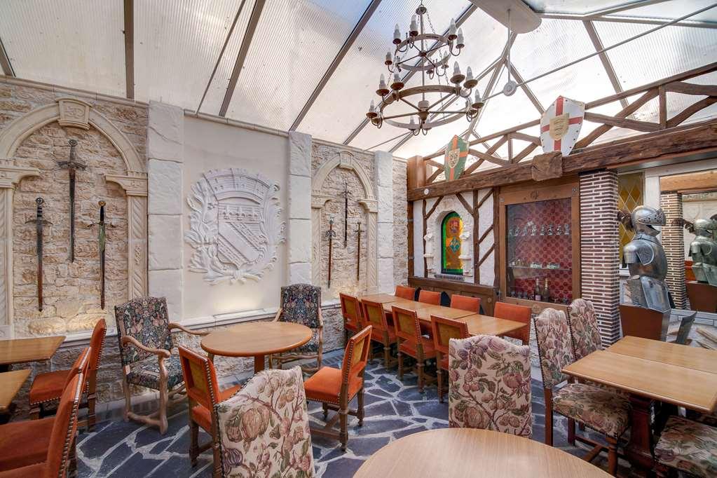 Brit Hotel Comtes De Champagne - Troyes Centre Historique Restaurant photo