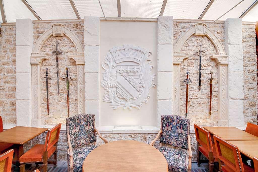 Brit Hotel Comtes De Champagne - Troyes Centre Historique Restaurant photo