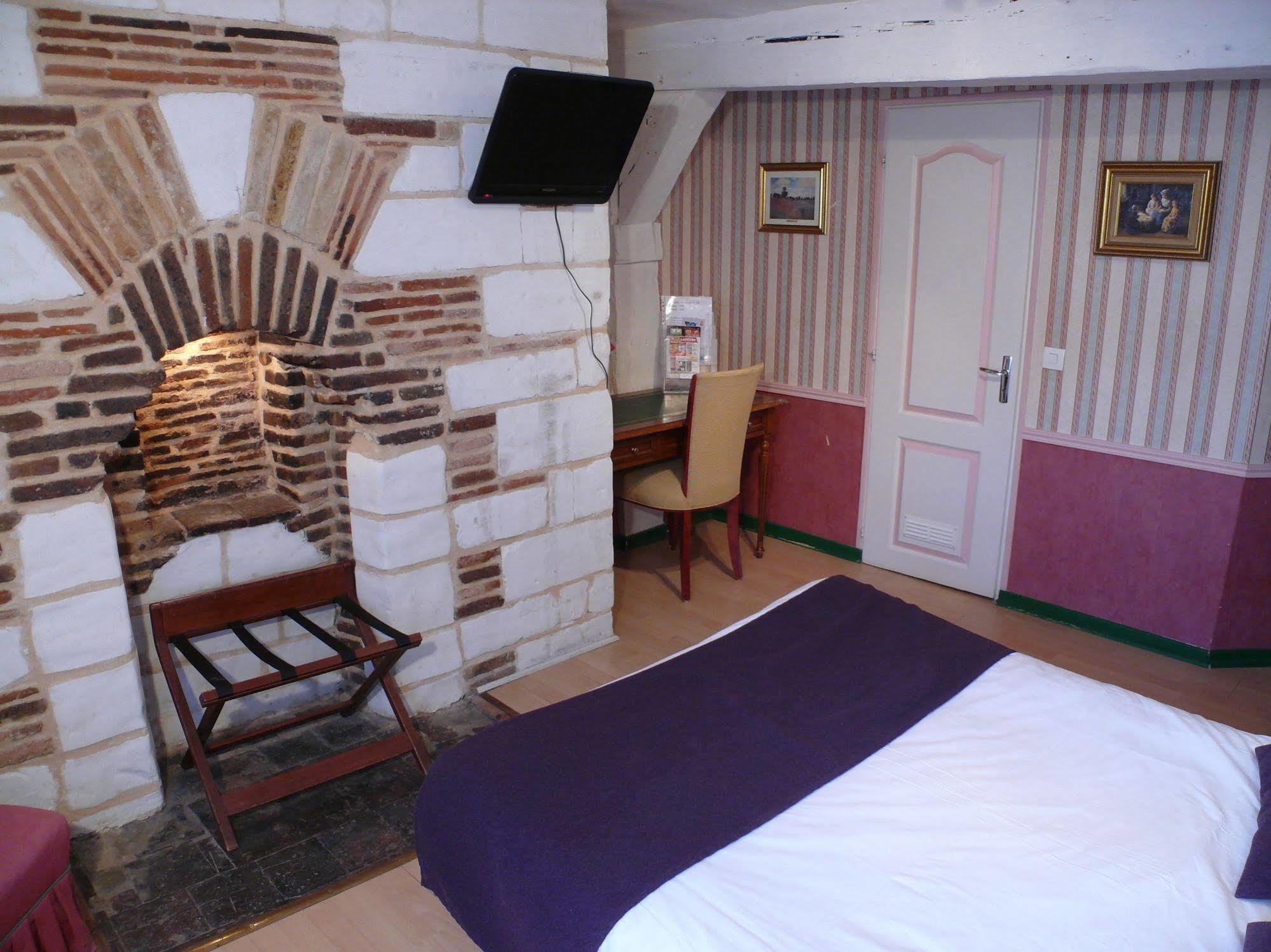 Brit Hotel Comtes De Champagne - Troyes Centre Historique Exterior photo