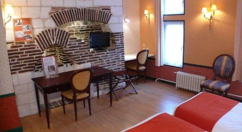Brit Hotel Comtes De Champagne - Troyes Centre Historique Room photo
